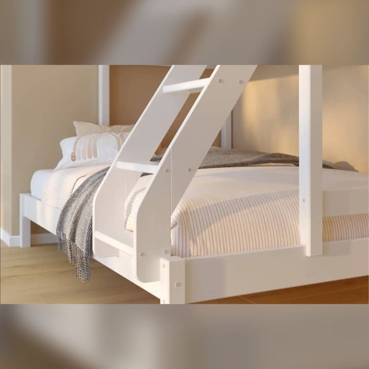 Białe łóżko piętrowe 3 osobowe sosna