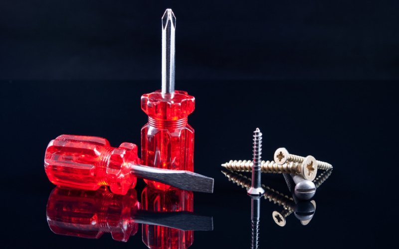 Drewniane meble do samodzielnego złożenia