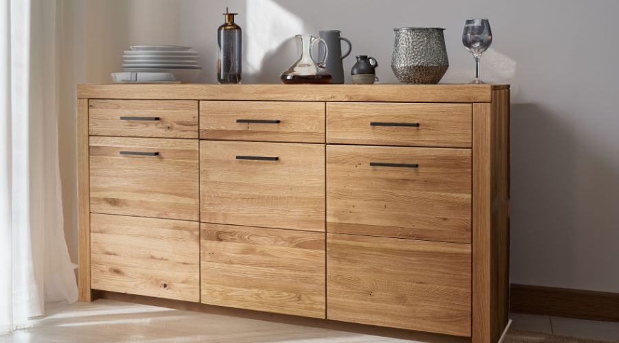 Typy komód. Komody o różnych gabarytach funkcji i przeznaczeniu