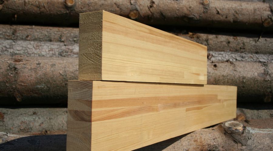 DLACZEGO MEBLE Z LITEGO DREWNA ZAWSZE BĘDĄ MODNE?