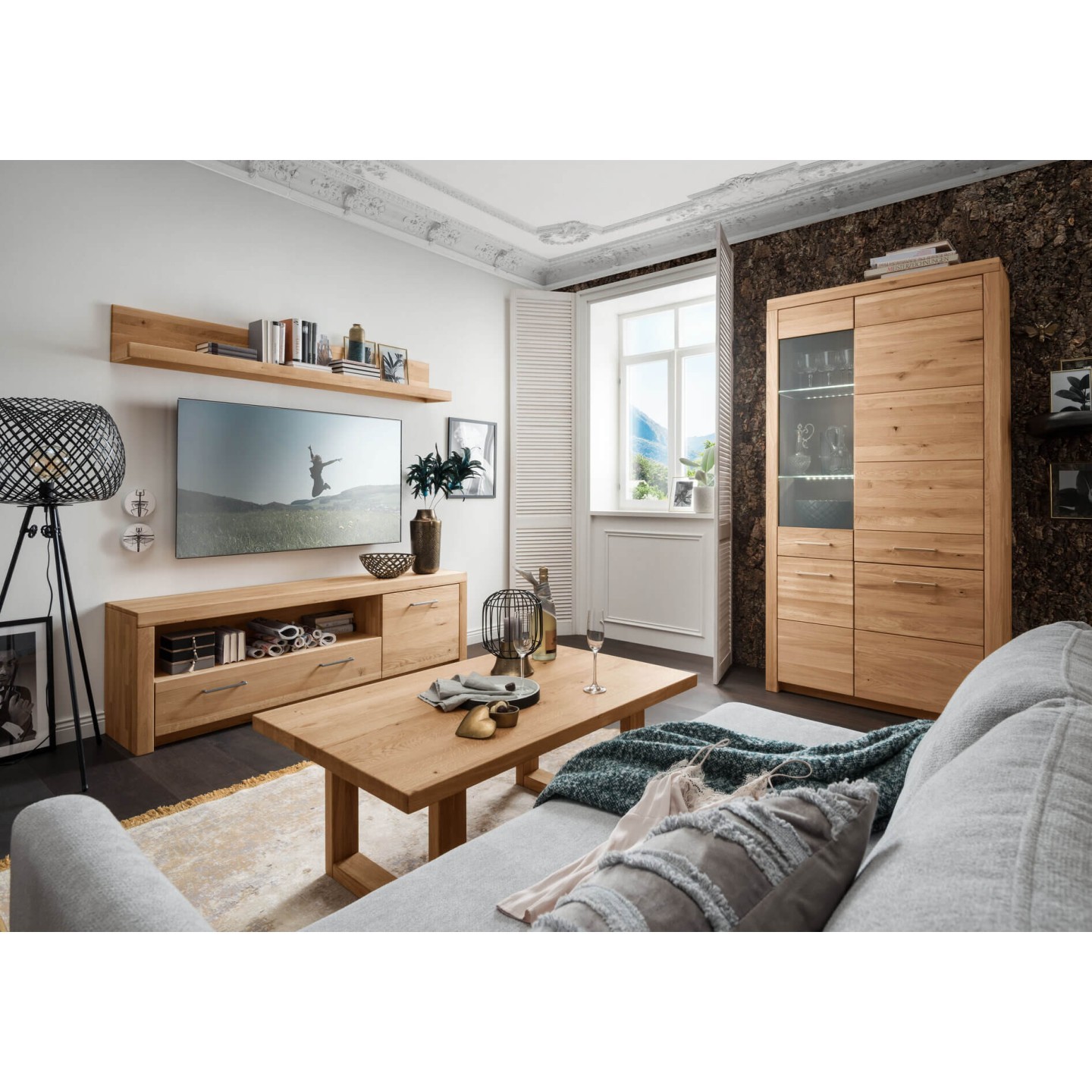 Jak odnowić meble z litego drewna? (GRUDZIEŃ 2025)